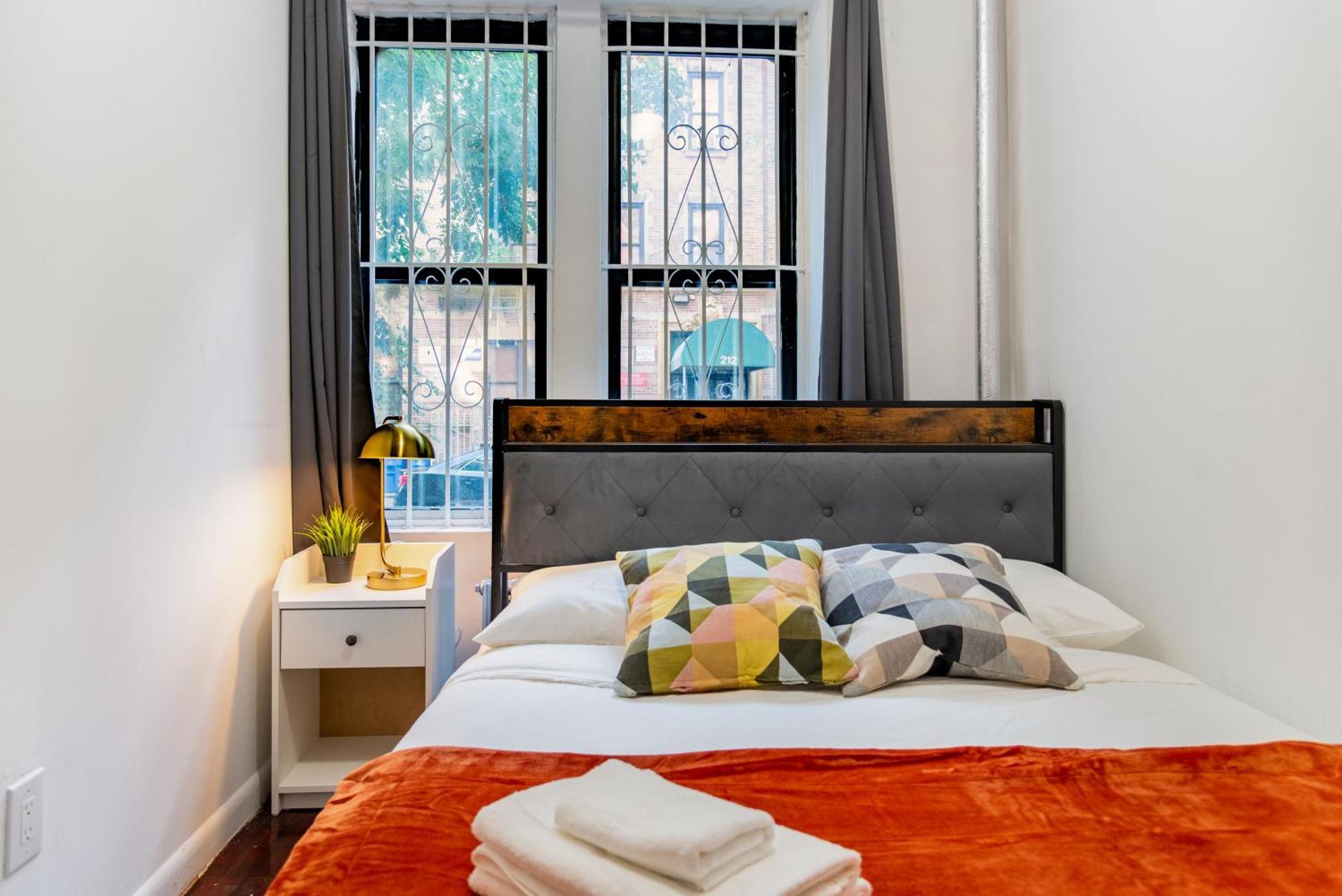 Pangsapuri 2 Bedroom In Manhattan Valley